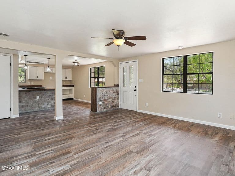 248 S River Cave Rd photo 4