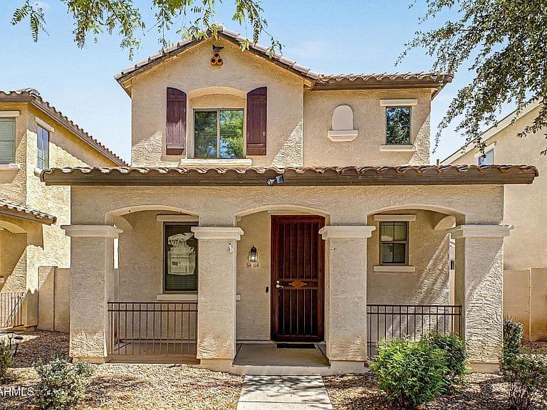 108 E PALOMINO Drive photo 1