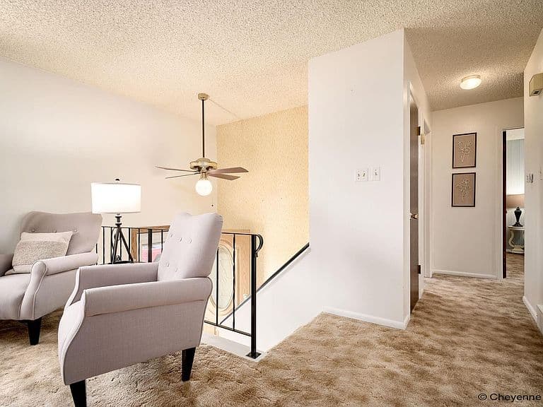 7406 Windsor Blvd photo 4