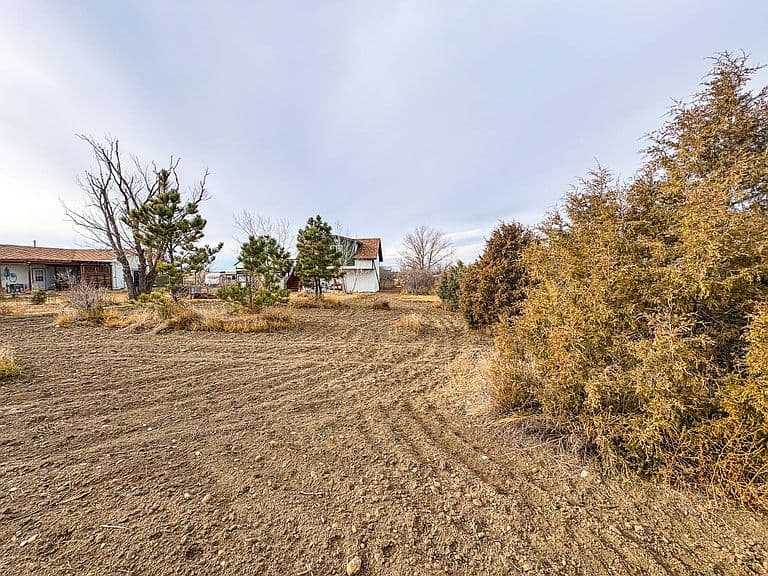 12 W Hanson Rd photo 3