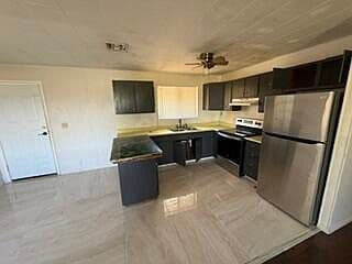 308 E Ridge Ln photo 5
