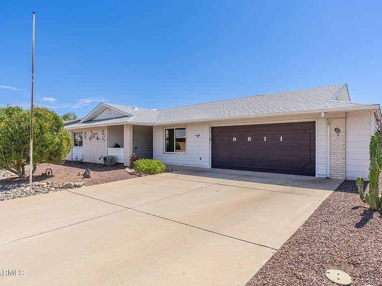 9811 W REDWOOD Drive photo 3
