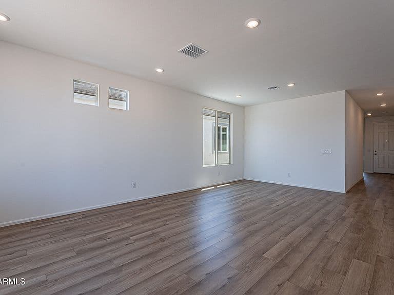 18102 W CALLE LEJOS Road photo 3
