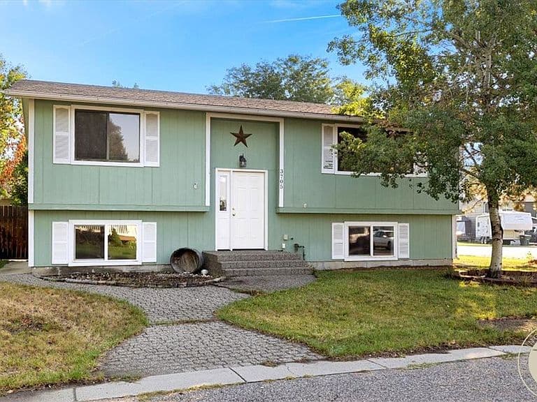 3705 Grecian Way photo 2