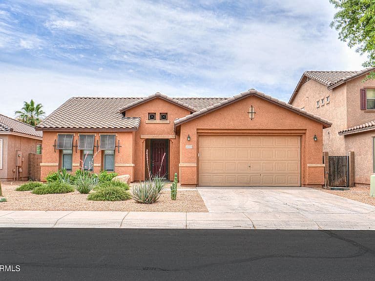 45519 W MORNING VIEW Lane photo 1