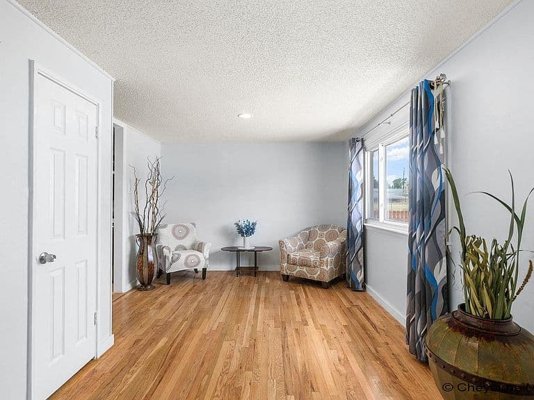 201 Stinson Ave photo 5