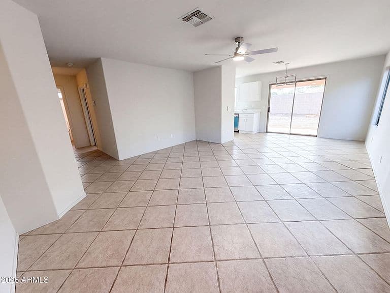 14099 W TWO GUNS Trail photo 3