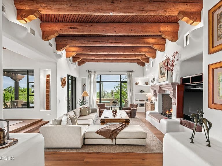 41547 N 111TH Place photo 1