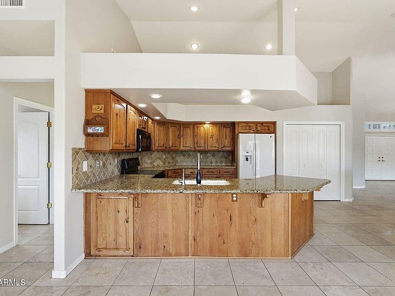 6460 E Trailridge Cir Unit 2 photo 3