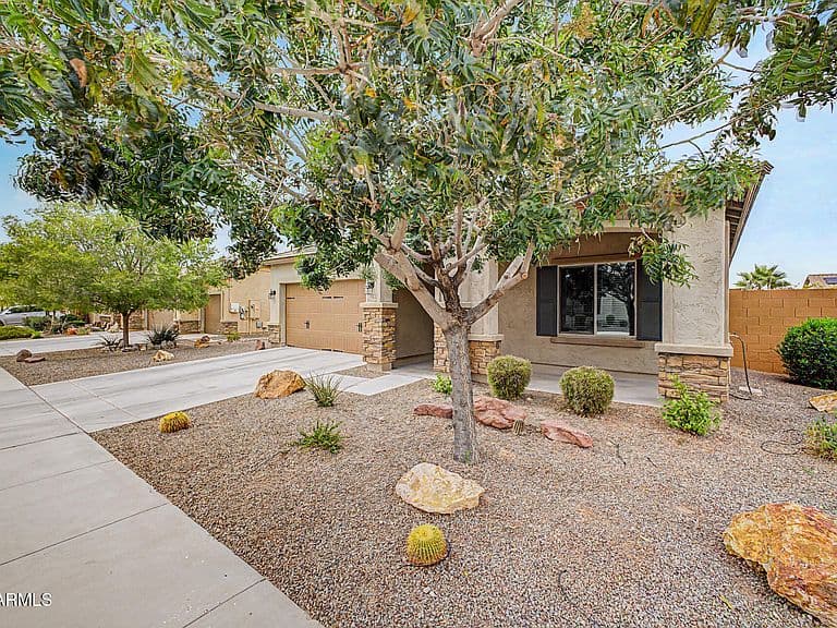 25964 W ESCUDA Drive photo 3