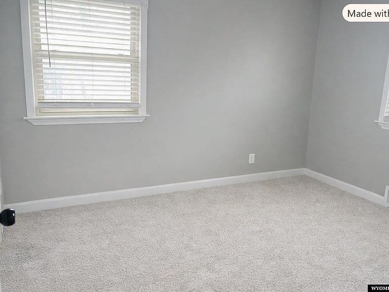1405 Collins St photo 3