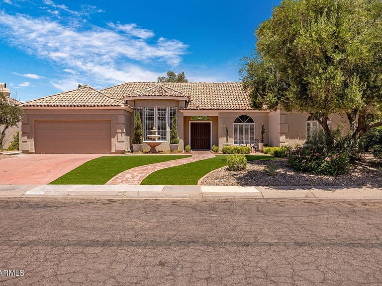 10150 E SAN SALVADOR Drive photo 3