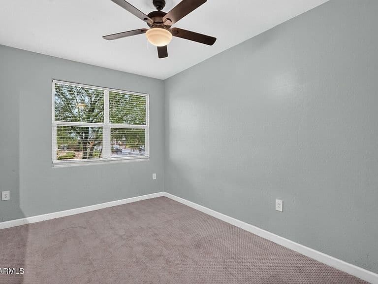 2478 S 242ND Lane photo 5
