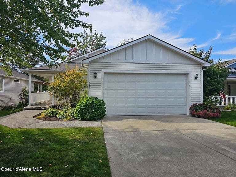 6329 N Lafayette Ln photo 1