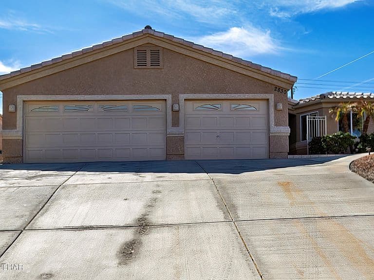 2830 Papeete Dr photo 2