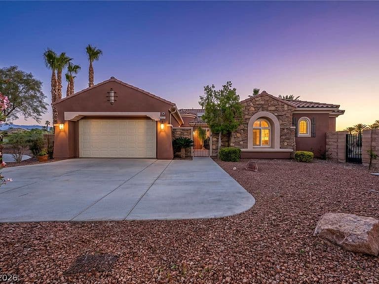 8324 Chapelle Ct photo 1