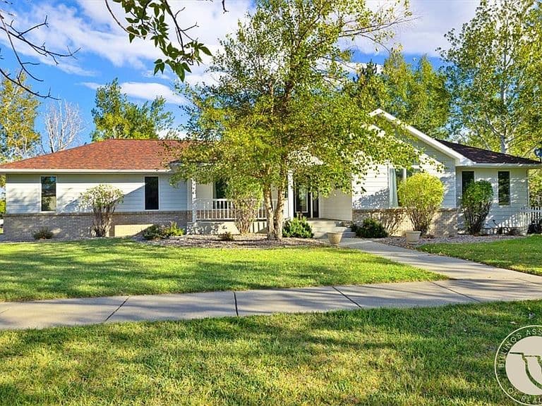 2743 Troon Cir photo 1