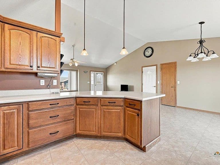 23008 Morninglight Dr photo 4