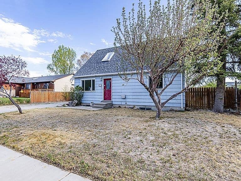 1625 E Teton Blvd photo 2