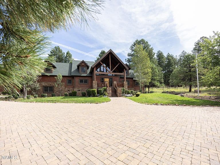 1411 Highland Meadow Rd photo 2