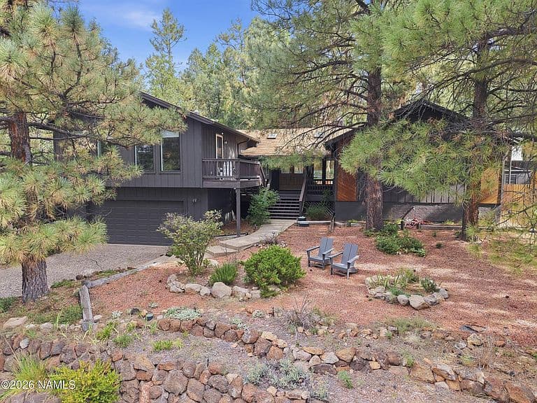 3500 N Monte Vista Dr photo 2