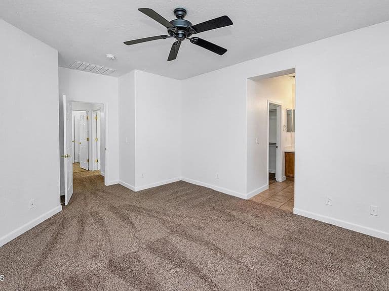 39836 N MESSNER Way photo 5
