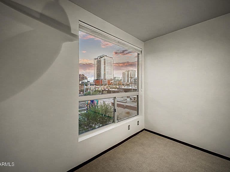 727 E PORTLAND Street #17 photo 4