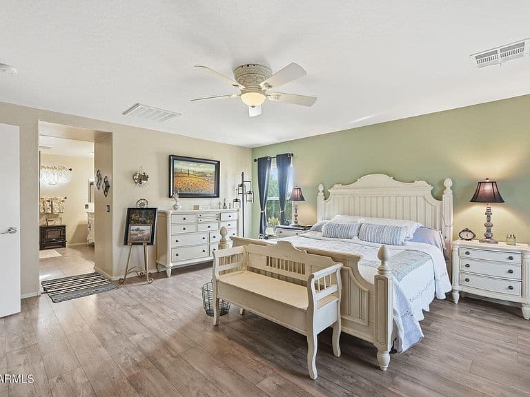 28650 N OBSIDIAN Drive photo 2