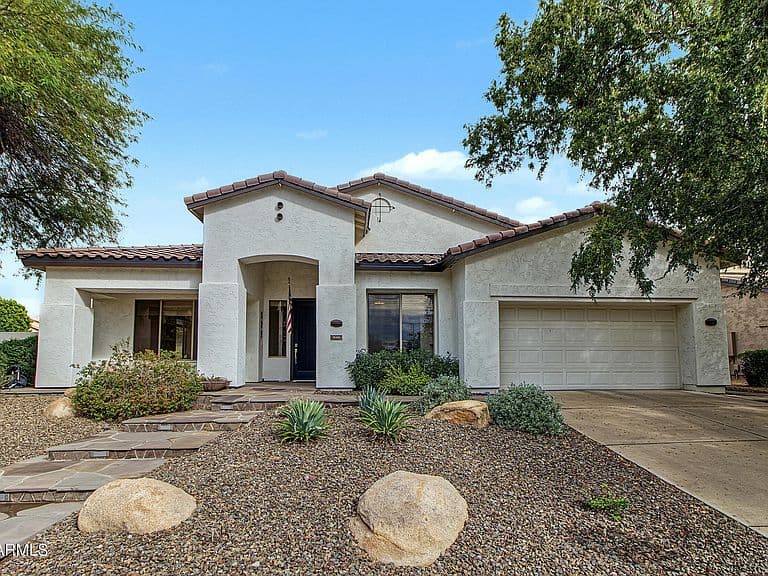 329 N DATE PALM Drive photo 3