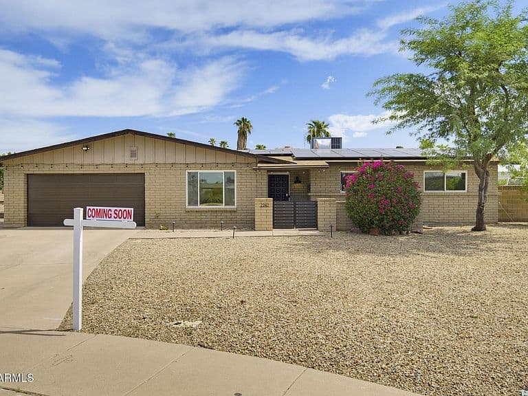 2242 W CONCHO Circle photo 3