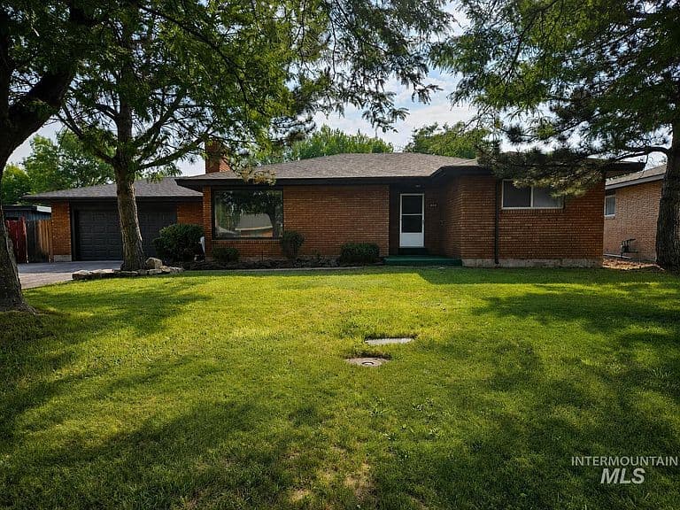 604 Monte Vista Dr photo 1
