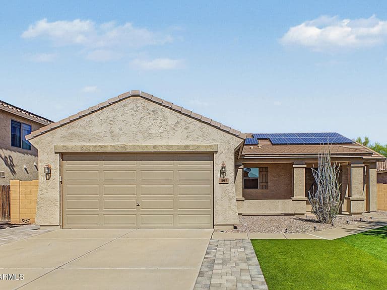 1054 E PRESS Road photo 2