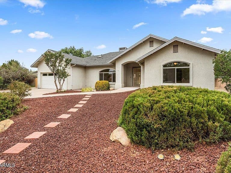 3250 SUNFLOWER Drive photo 2