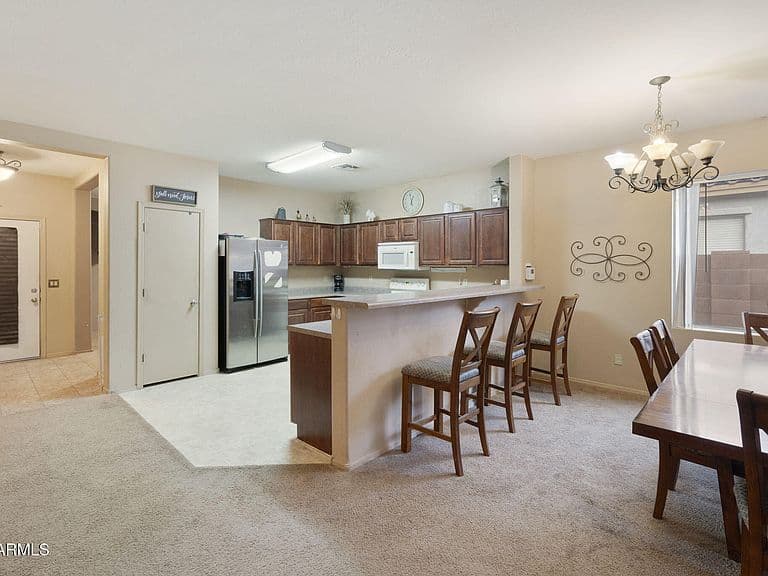 39013 N Luke Lane photo 5