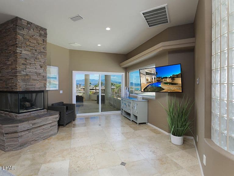 2247 Littler Ln photo 3