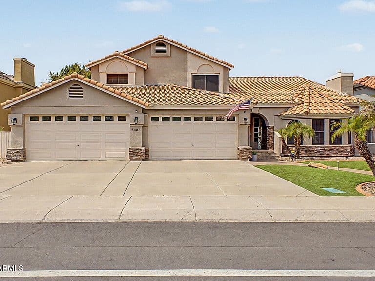 5483 W MELINDA Lane photo 3