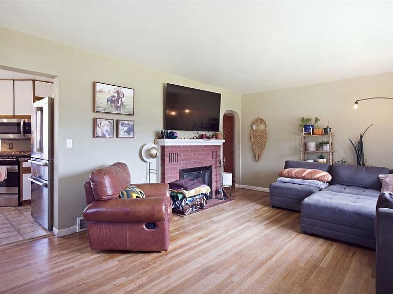 1244 Montana St photo 4