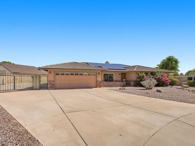 5362 E DOLPHIN Avenue photo 4
