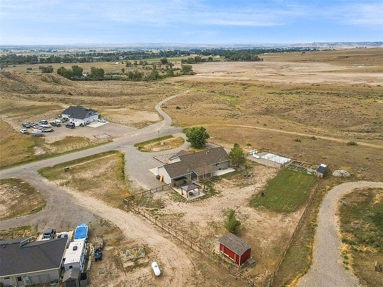1605 Timber Wolf Trl photo 3