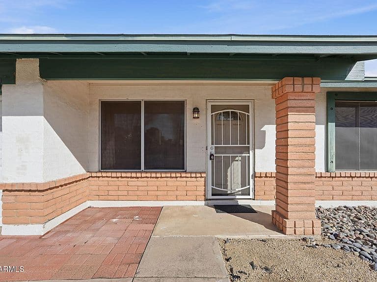 12619 N 39th Dr photo 4