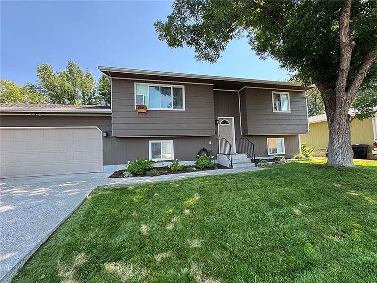 621 Chinook Pl photo 1
