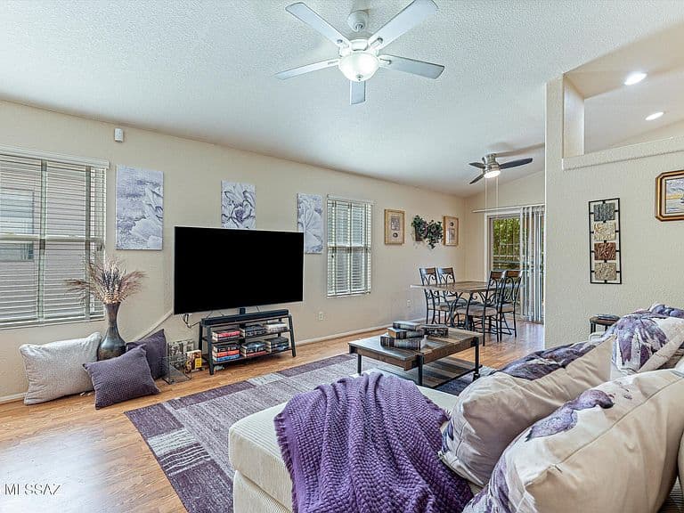 2529 W Cezanne Cir photo 5