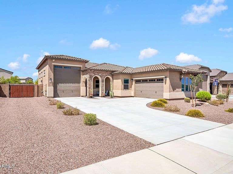 17234 W ROYAL PALM Road photo 1