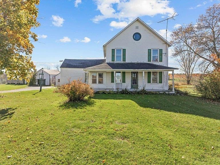203 Sand Road photo 1