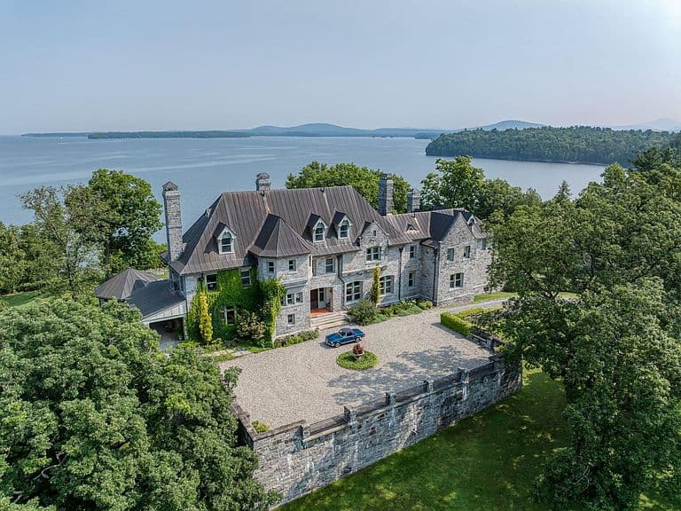 1044 Grosse Point Road photo 5