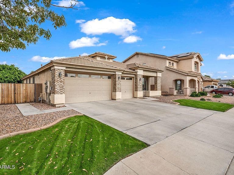 14432 W Hearn Rd photo 3