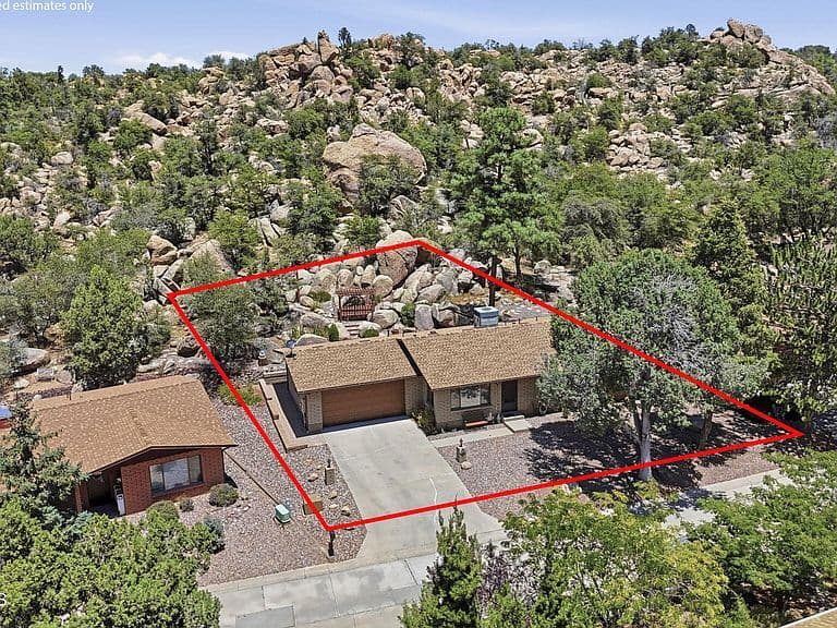 1286 Los Arcos Dr photo 3