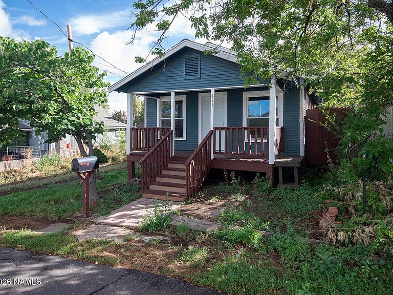 411 S 4th St photo 1