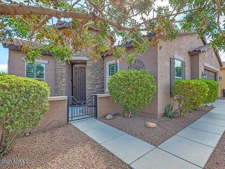 19731 N BRIDGE Court photo 4
