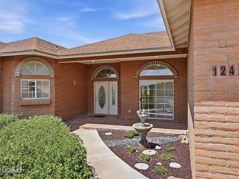 1242 Vista Ct photo 3
